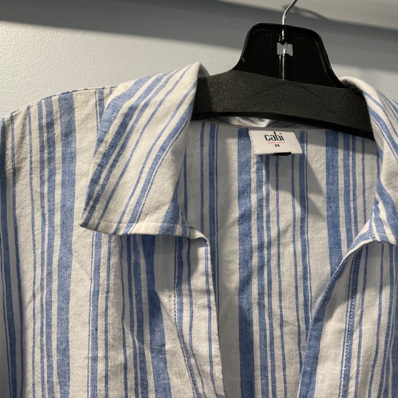 CAbi Linen look top - Picture 2 of 5